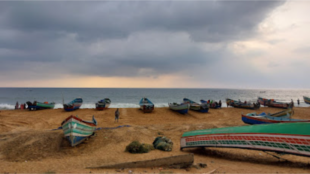 shanghamugham beach